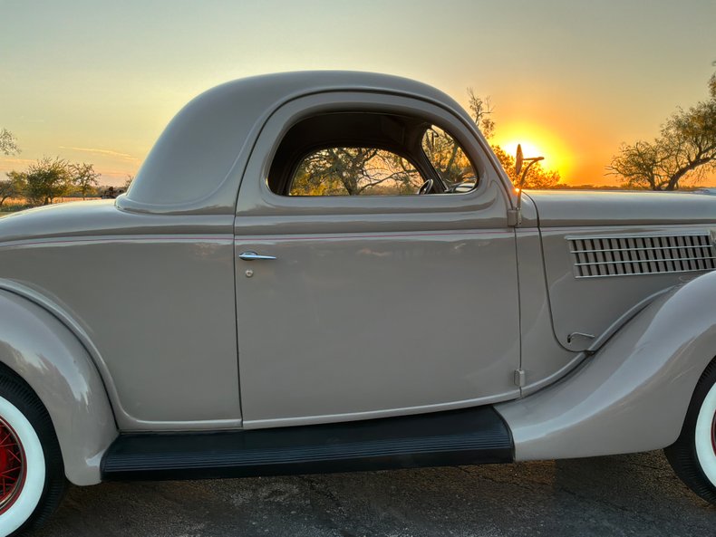 1935 Ford Model 48 50