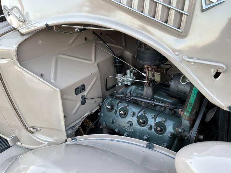 1935 Ford Model 48 61