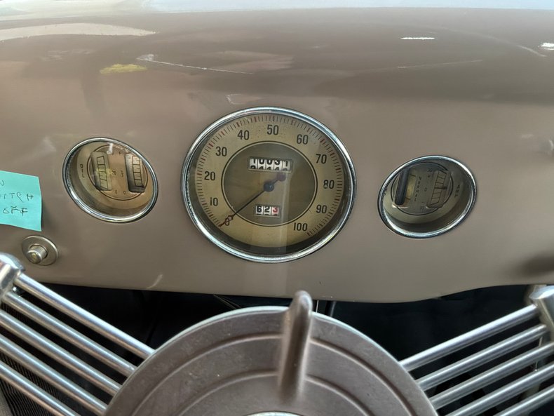 1935 Ford Model 48 22