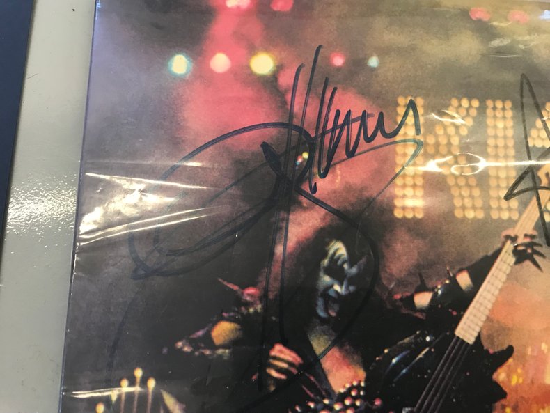 KISS ALIVE AUTOGRAPHED BY ORIGINAL MEMBERS WITH C.O.A.
