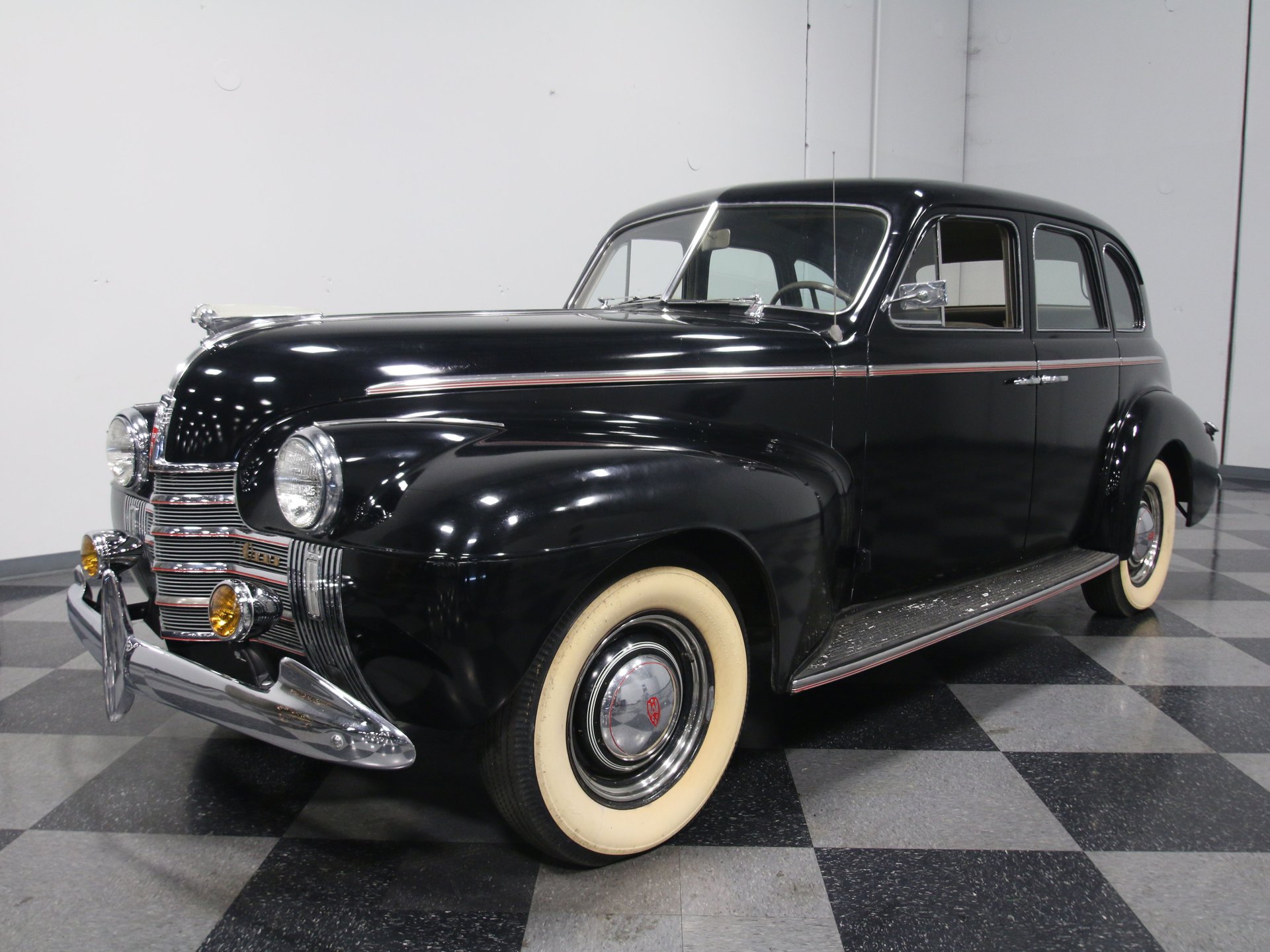 freedom Fore type Assert 1940 Oldsmobile Series 70 | Classic Cars for Sale - Streetside Classics