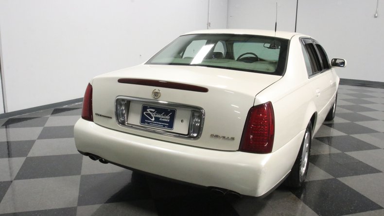2002 Cadillac DeVille  12