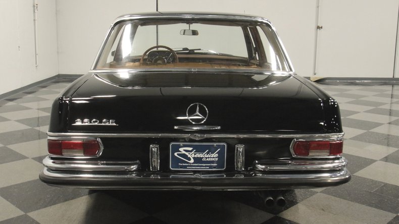 1966 Mercedes-Benz 250SE 11