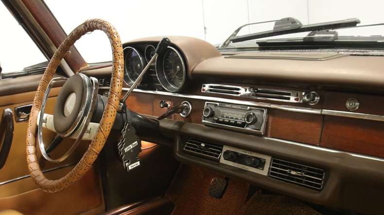 1966 Mercedes-Benz 250SE 55