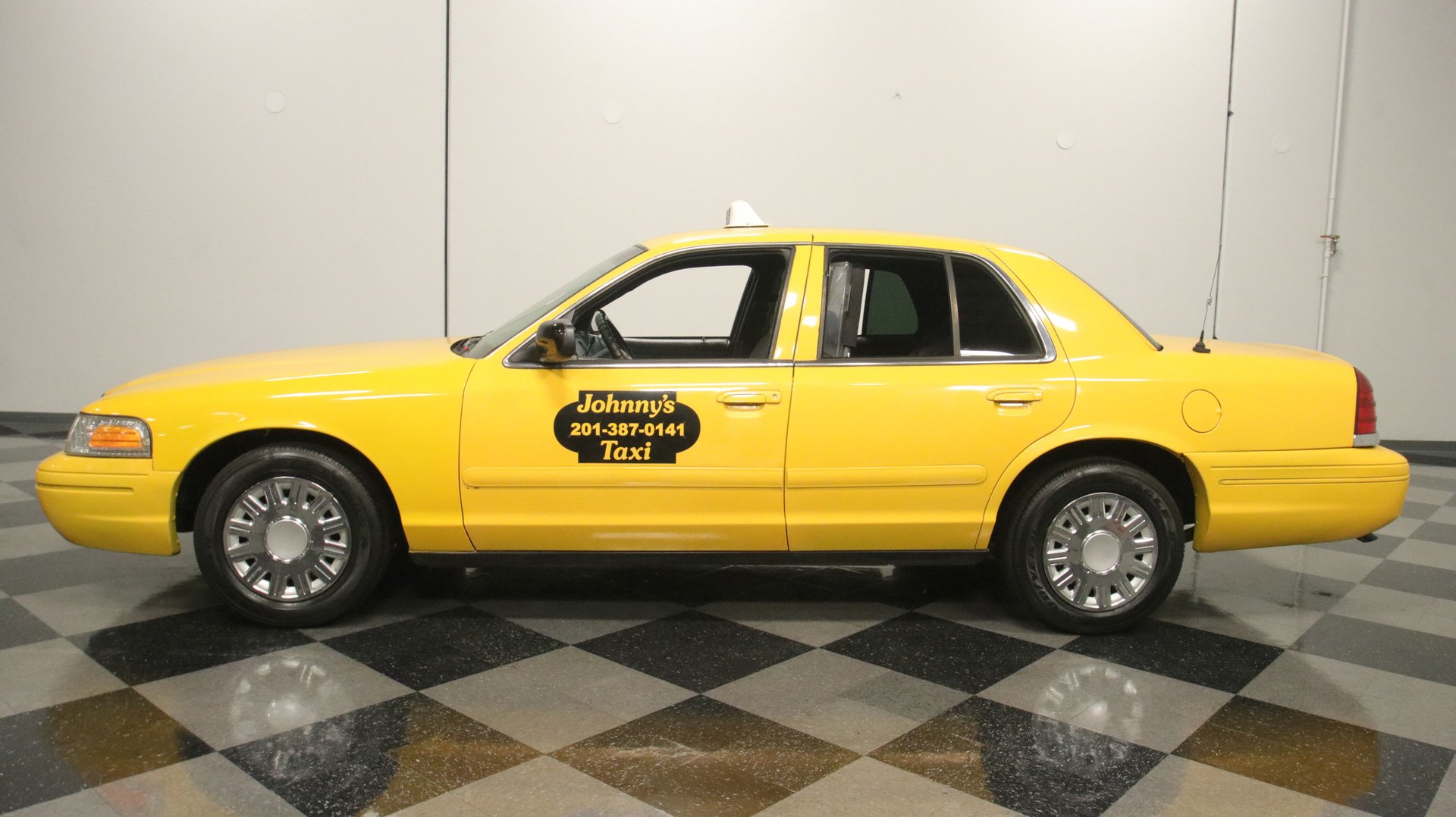 1999 ford crown victoria p71 taxi cab