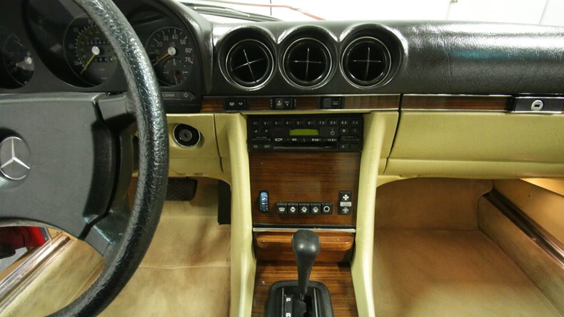1983 Mercedes-Benz 380SL 49