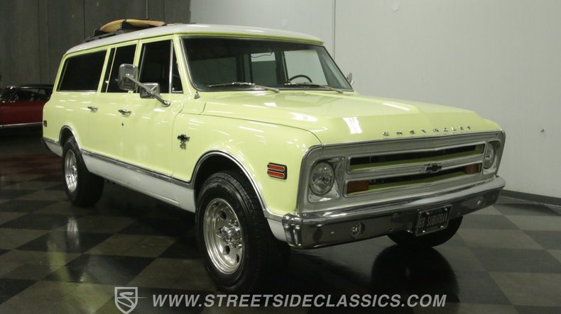 1968 Chevrolet Suburban 17