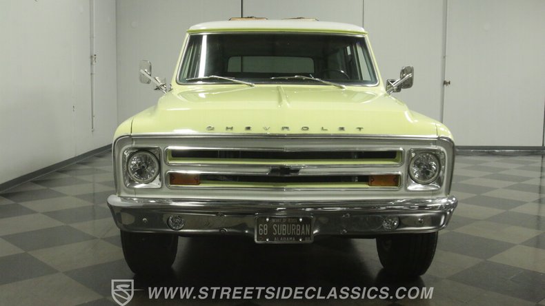 1968 Chevrolet Suburban 19