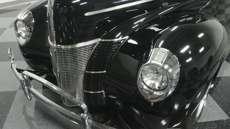1940 Ford Deluxe 22
