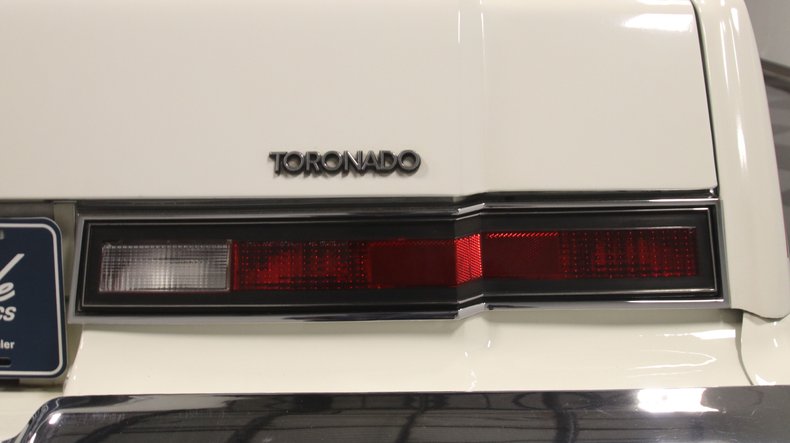 1985 Oldsmobile Toronado 64