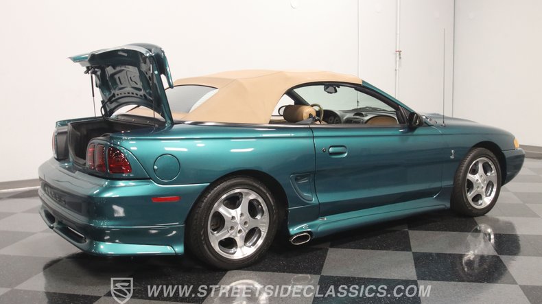 1997 Ford Mustang 32