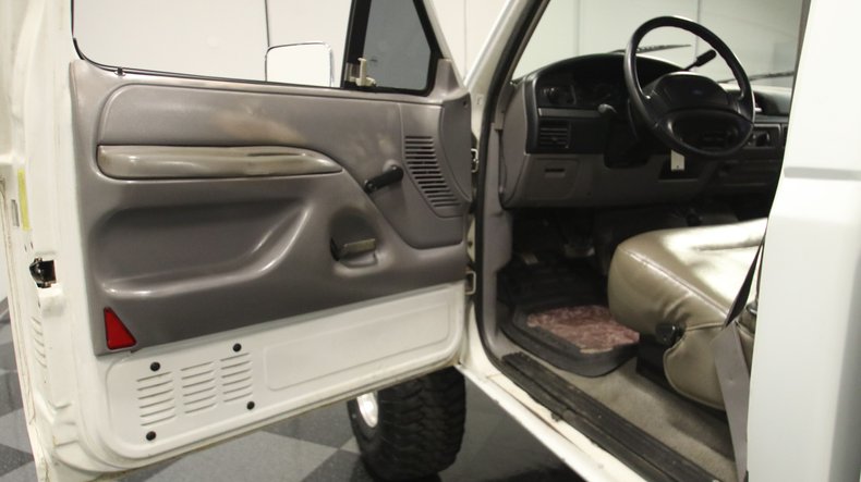 1994 Ford F-250 36