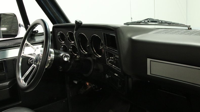1984 Chevrolet C10 42