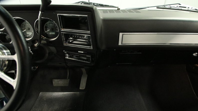 1984 Chevrolet C10 39