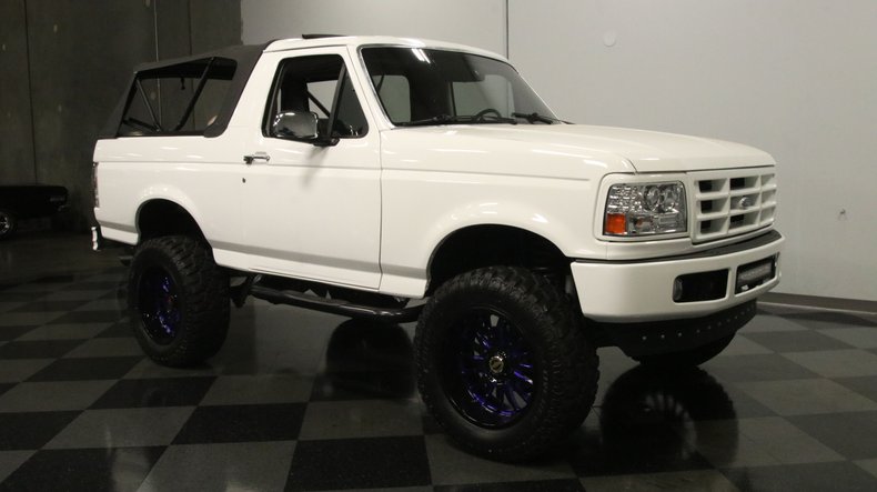 1996 Ford Bronco 12