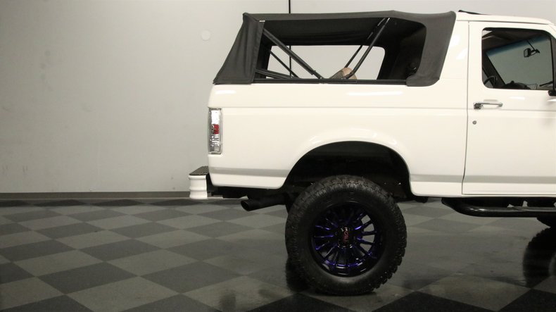 1996 Ford Bronco 26