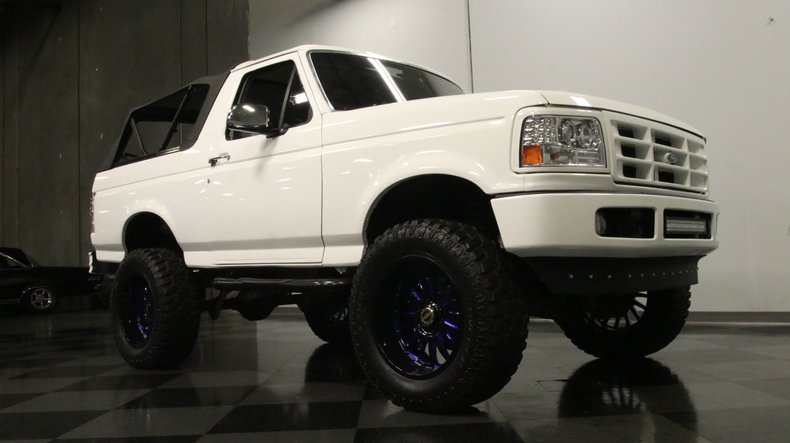 1996 Ford Bronco 28