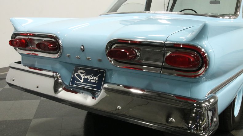 1958 Ford Custom 24