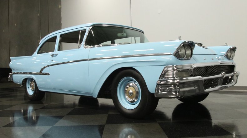 1958 Ford Custom 28