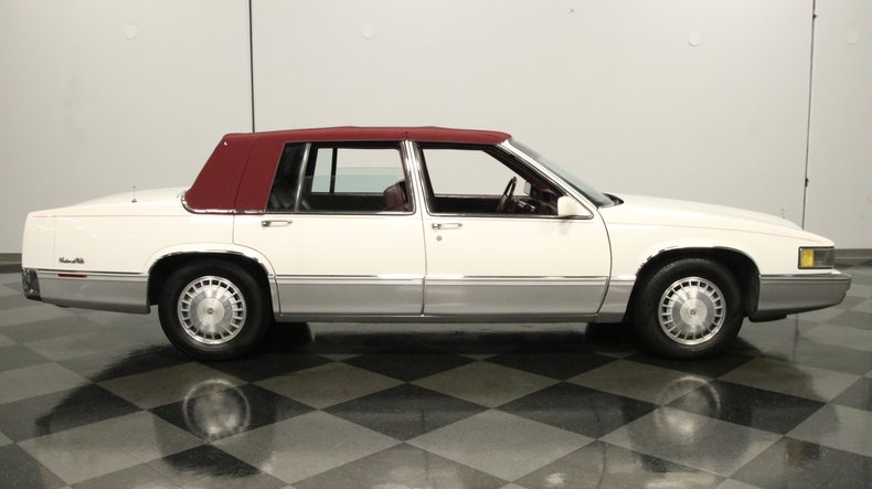 1990 Cadillac Sedan DeVille 12