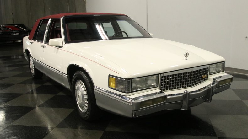 1990 Cadillac Sedan DeVille 14