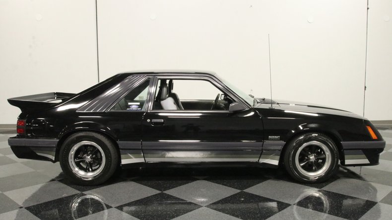 1986 Ford Mustang 12