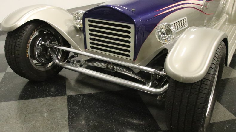 1929 Ford Roadster 18