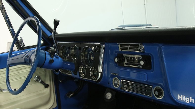1972 Chevrolet C10 42