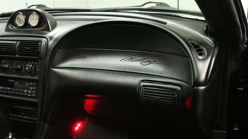 1997 Ford Mustang 45