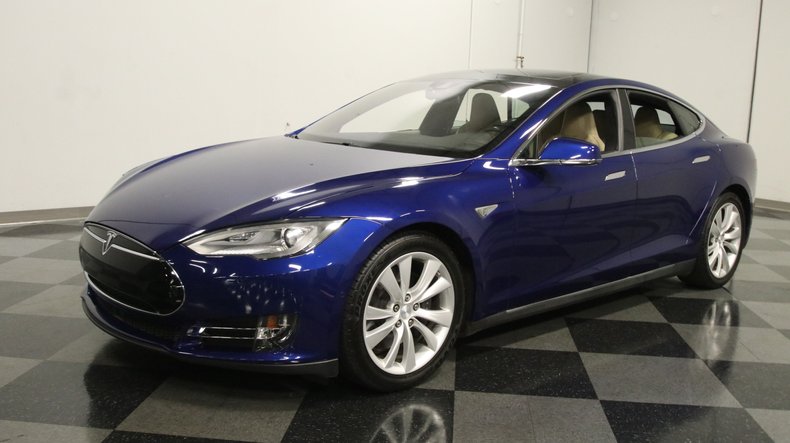 2015 Tesla Model S 85D 5