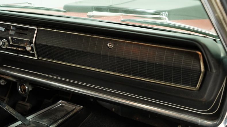 1967 Dodge Coronet 43