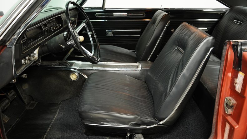 1967 Dodge Coronet 4