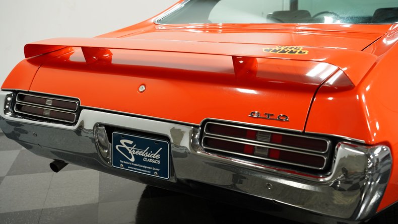 1969 Pontiac GTO 23