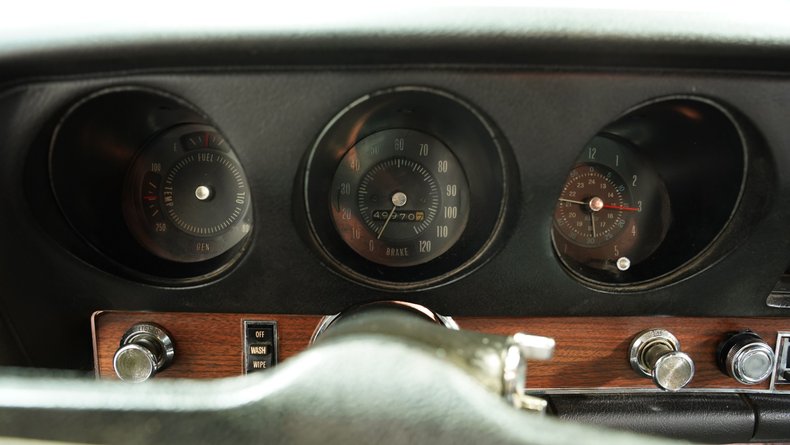 1969 Pontiac GTO 33