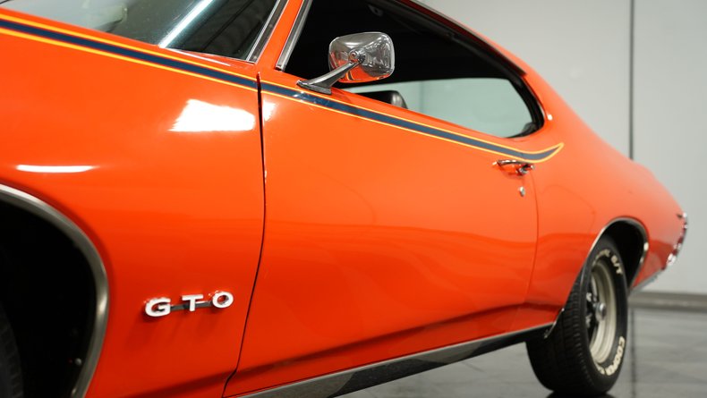 1969 Pontiac GTO 18