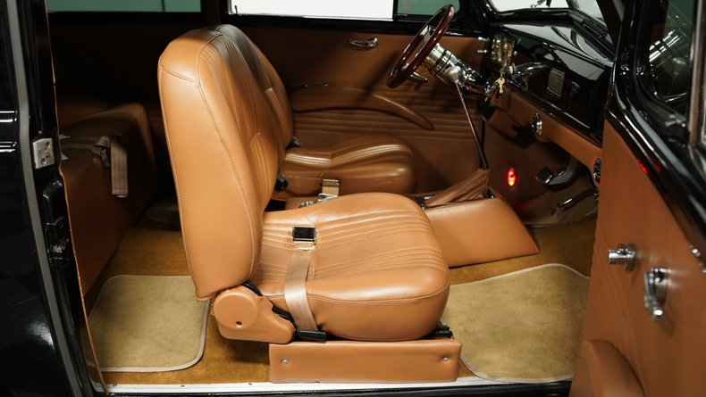 1939 Pontiac Deluxe 41