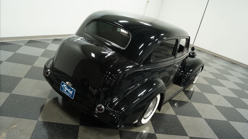 1939 Pontiac Deluxe 22