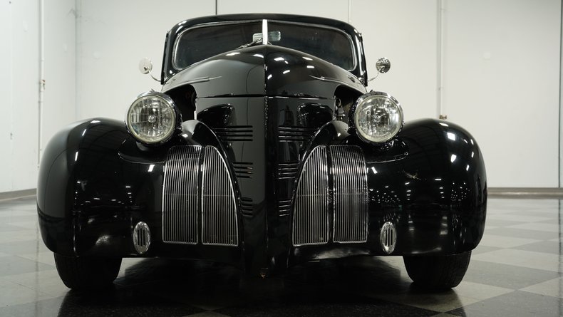 1939 Pontiac Deluxe 58