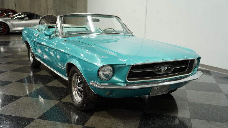 1967 Ford Mustang 13