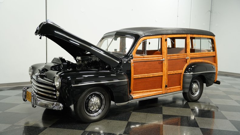 1948 Ford Super Deluxe 28