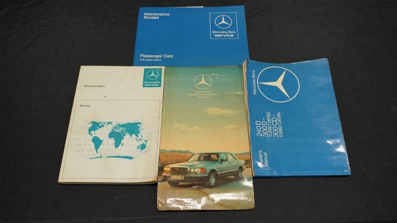 1983 Mercedes-Benz 240D 63