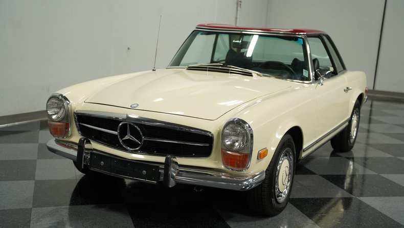 1970 Mercedes-Benz 280SL 15