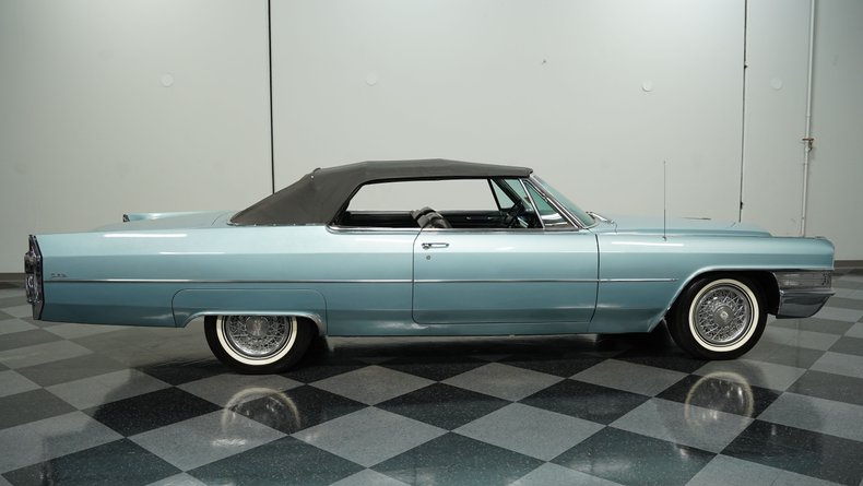 1965 Cadillac DeVille 11