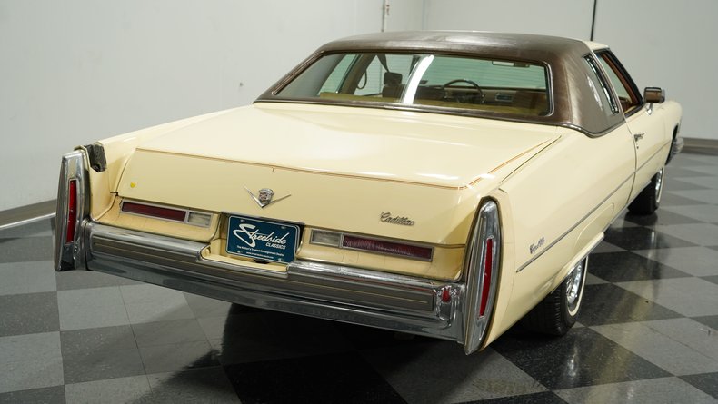 1976 Cadillac Coupe DeVille 9
