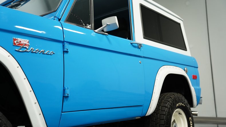 1972 Ford Bronco 18