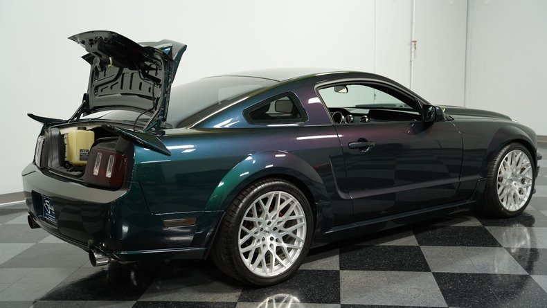 2005 Ford Mustang 45
