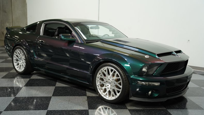 2005 Ford Mustang 12