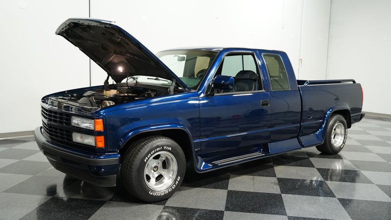 1993 Chevrolet Silverado C1500 Mark III 28