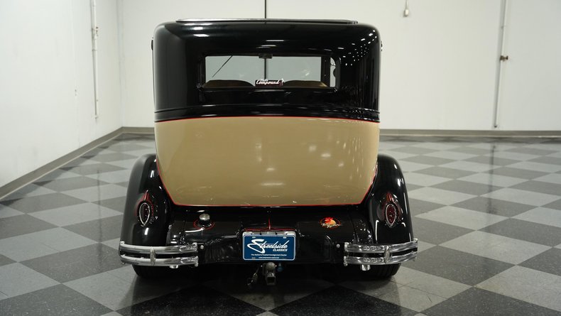 1931 Chevrolet Sedan 8
