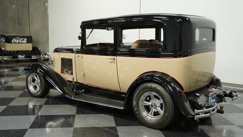 1931 Chevrolet Sedan 6